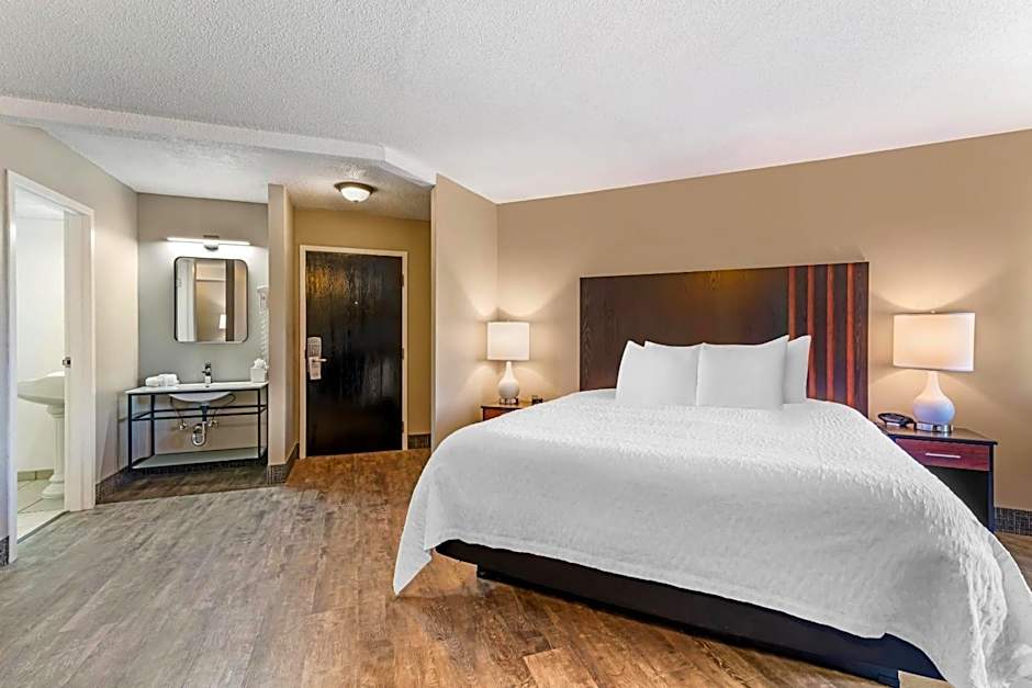 Black Bear Inn, an Ascend Collection Hotel