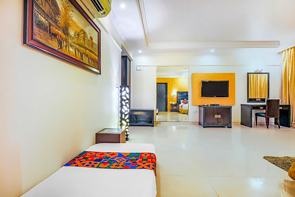 Royal Mirage Boutique Hotel by Fab Hotels – Bardez, KY