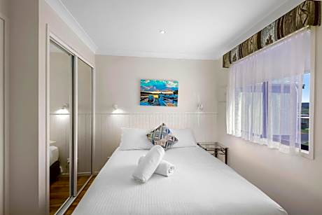 Superior Riverfront 2 Bedroom Villa - Not Pet Friendly