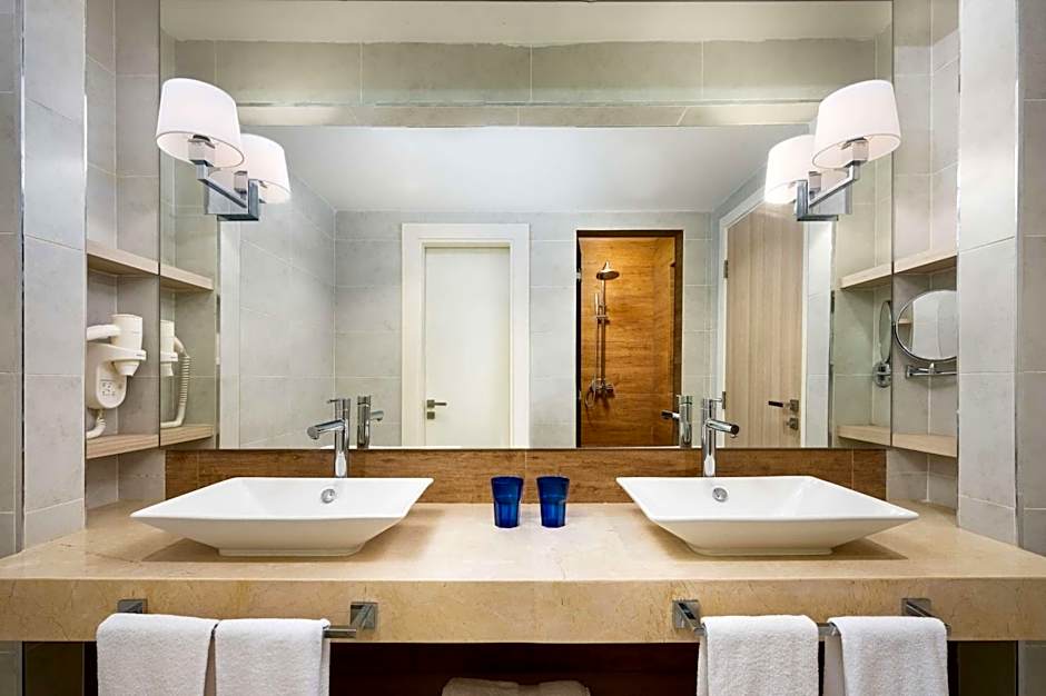 Radisson Blu Residences, Saidia