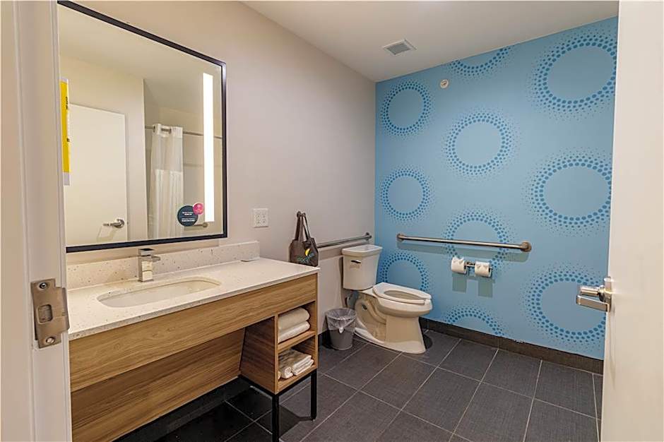 Tru by Hilton McKinney