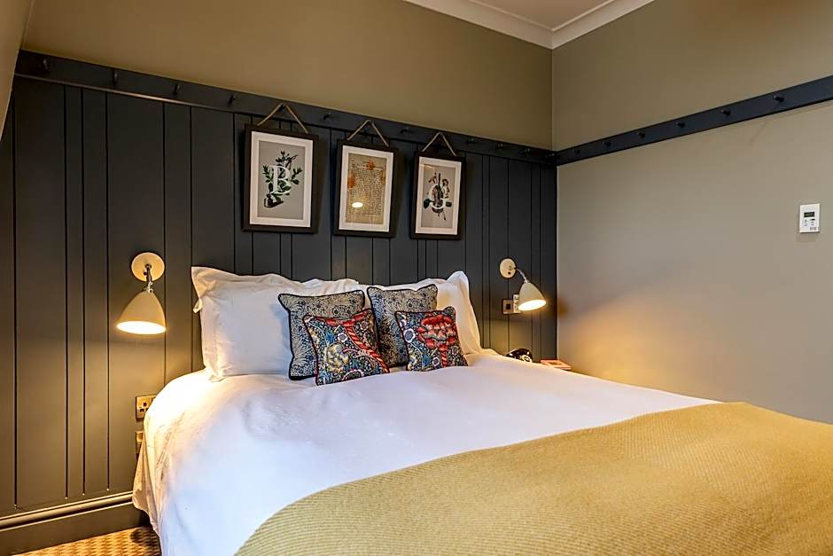 The Brook Green Hotel