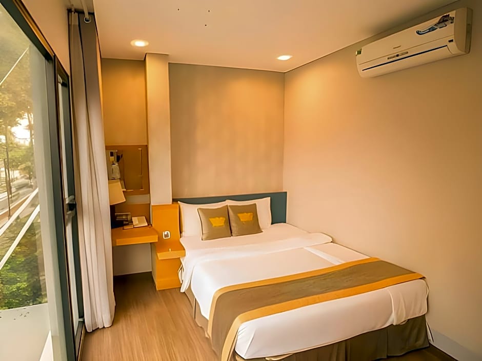 The Blue Airport Hotel