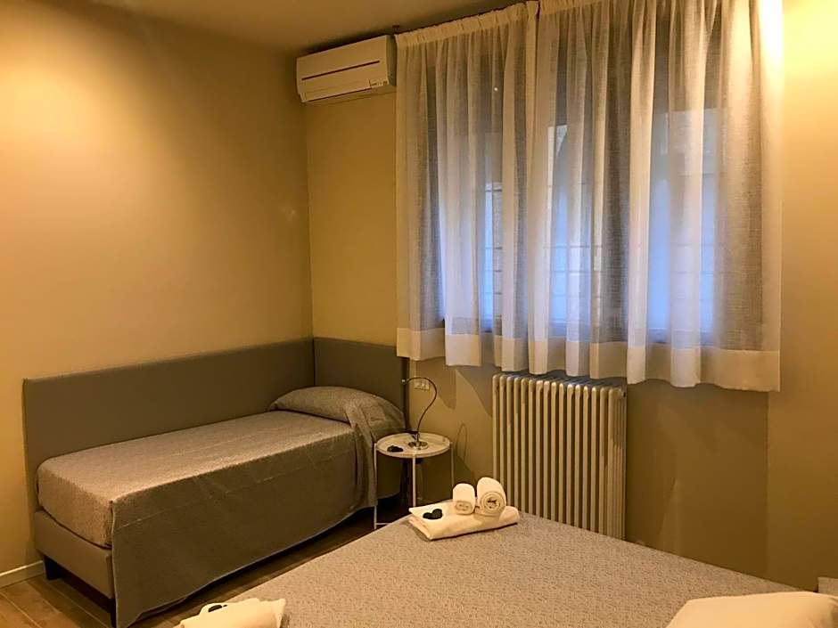 Honey Rooms Ferrara