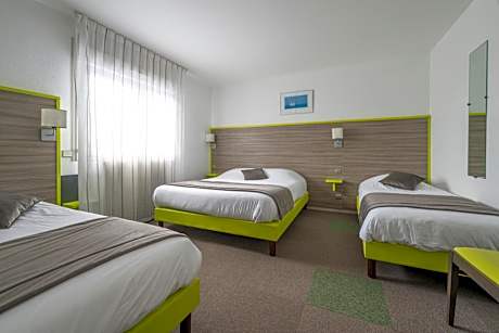 Classic Family Room (4 Adults)