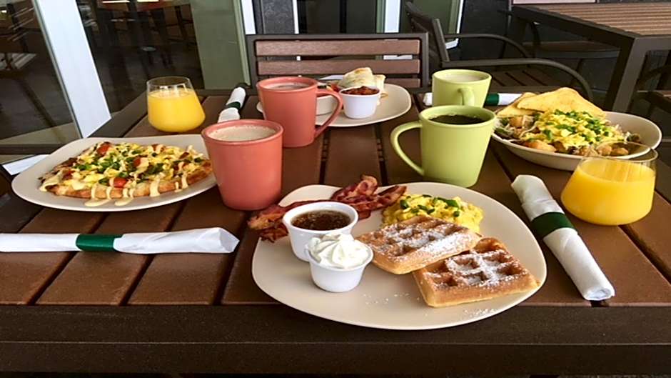 Holiday Inn Tacoma Mall By IHG