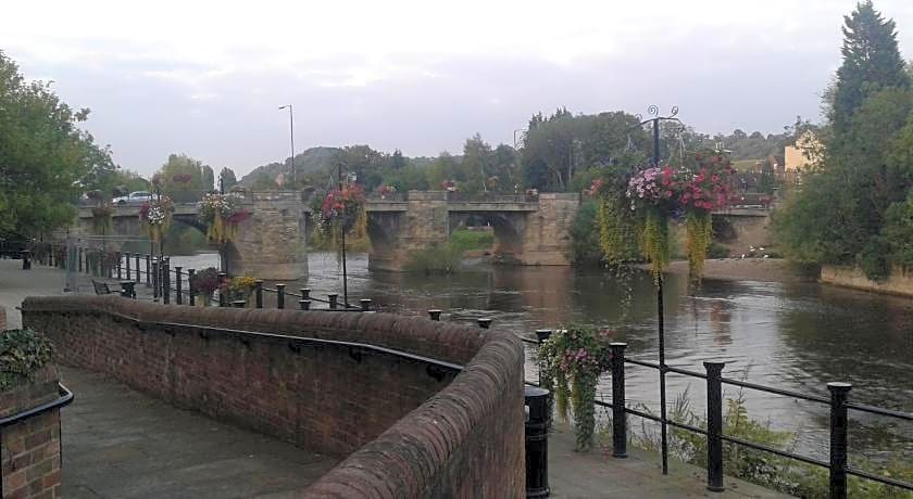 Pine Tree Lodge, Bridgnorth