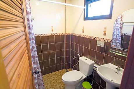 Classic Quadruple Room