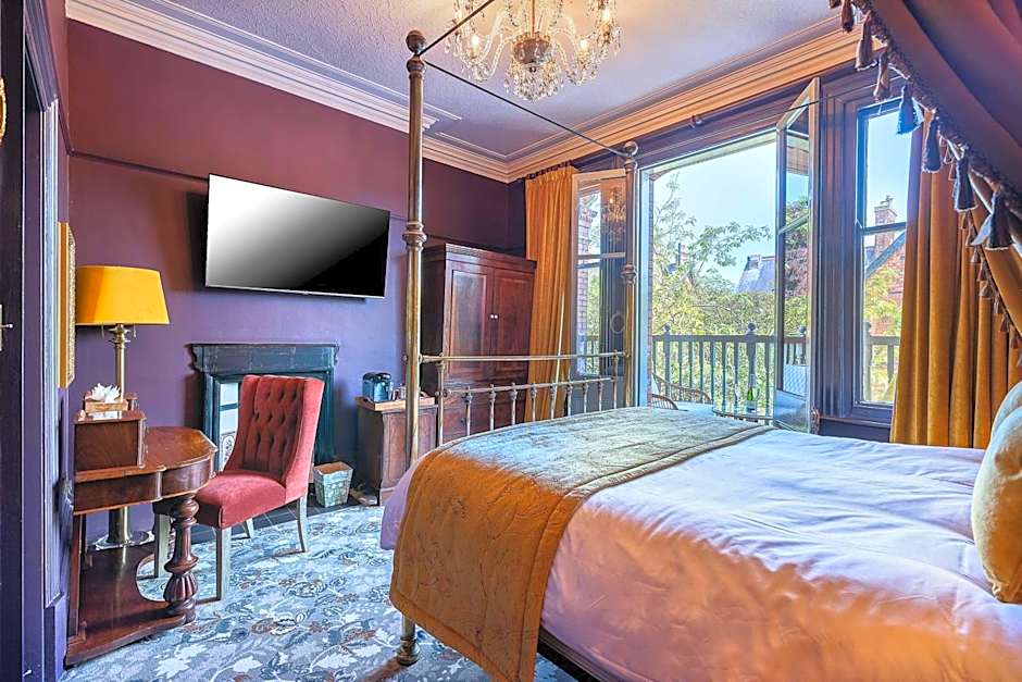 Clementine's Guest House