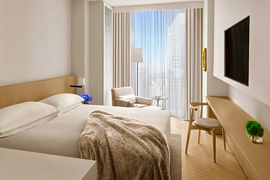 Photo 1 of 4 of Premier 1 King Bed, Times Square View