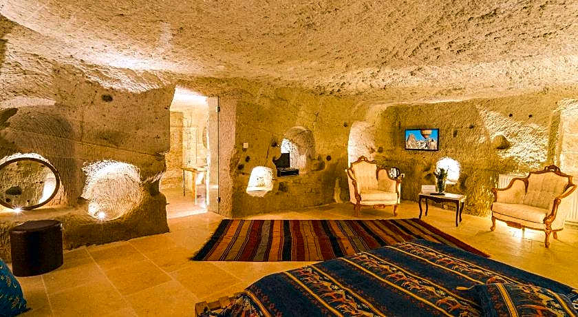 My Cave Suites