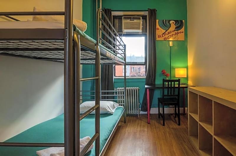 Jazz on The Park Hostel – New York, NY