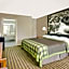 Super 8 by Wyndham Athens