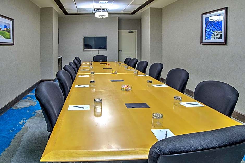 Embassy Suites By Hilton Hotel Indianapolis-North