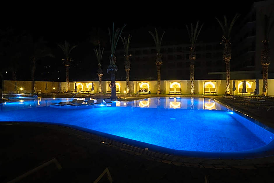 Bohemian Gardens Hotel