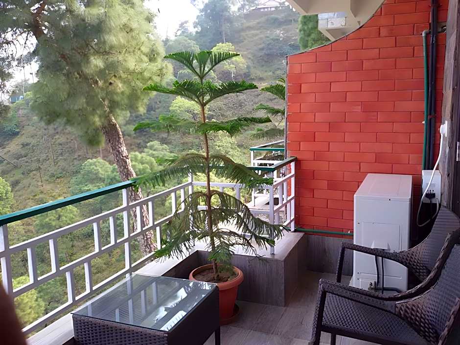 Kasauli Exotica Hotel