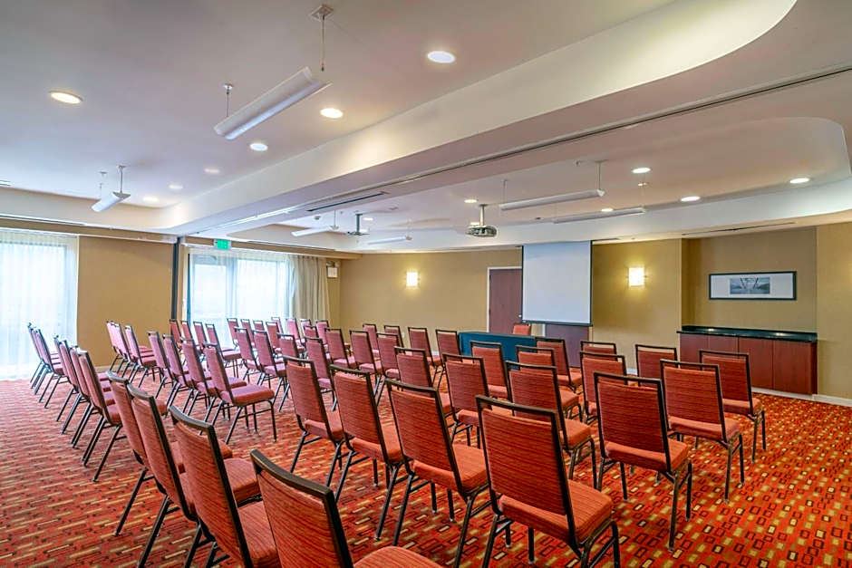 Courtyard by Marriott Salisbury