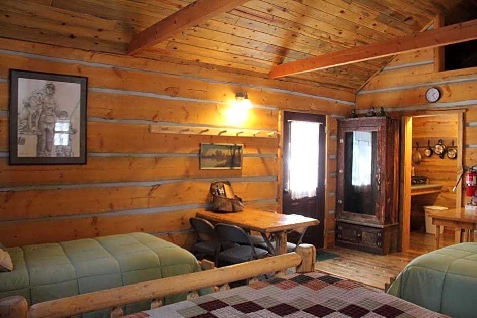 Sugar Loaf Lodge & Cabins