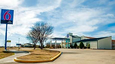 Motel 6-Corsicana, TX
