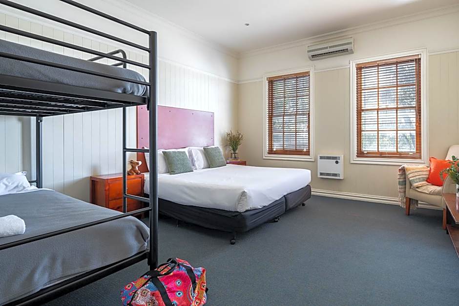 Sovereign Hill Hotel
