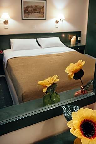 Twin Room - Ground Floor