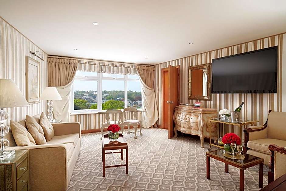 Duke Of Richmond Hotel