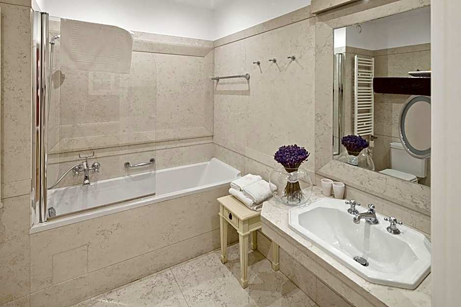 The Bonerowski Palace Boutique Hotel