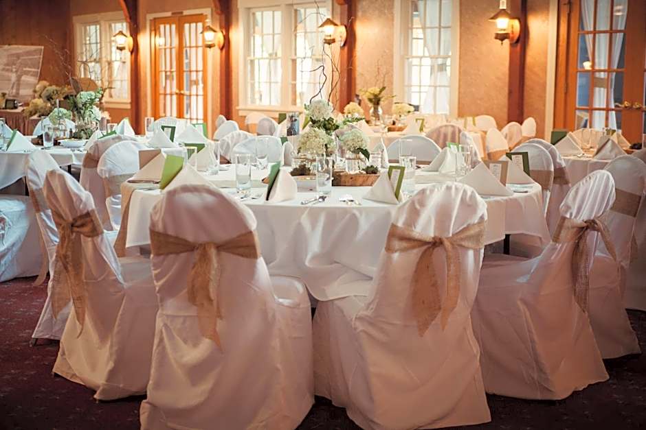 The Lodge at Leathem Smith