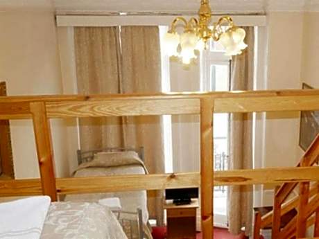 Family room-Standard-Ensuite- with Mezzanine floors