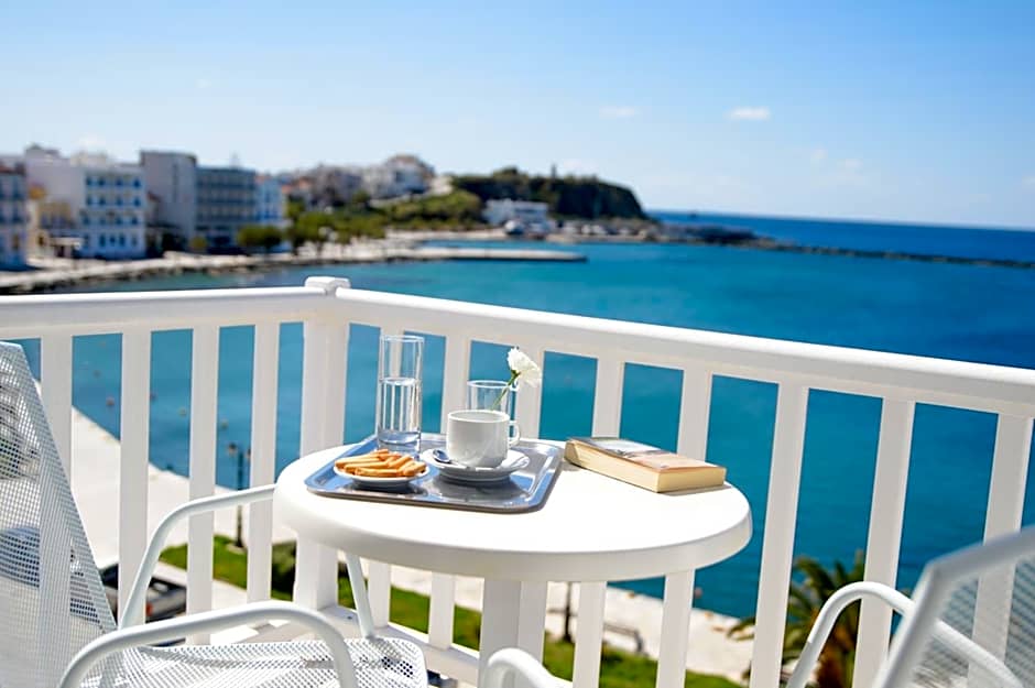 Nama Hotel Tinos