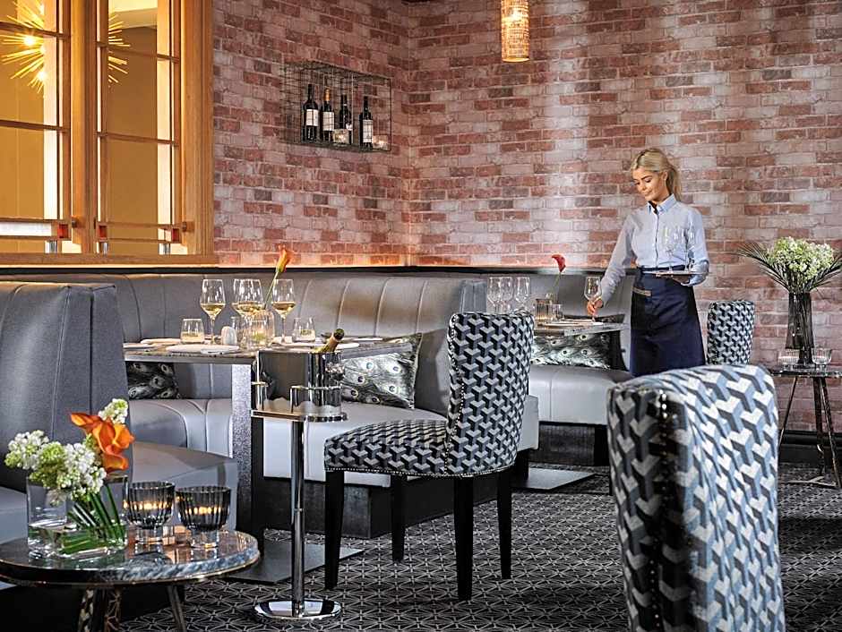 Tullamore Court Hotel