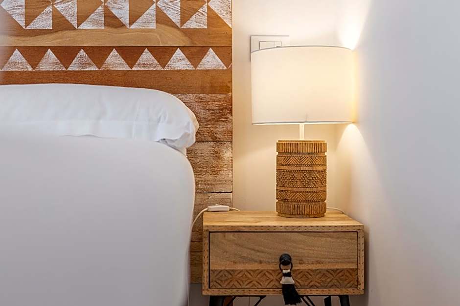 Travel B&B