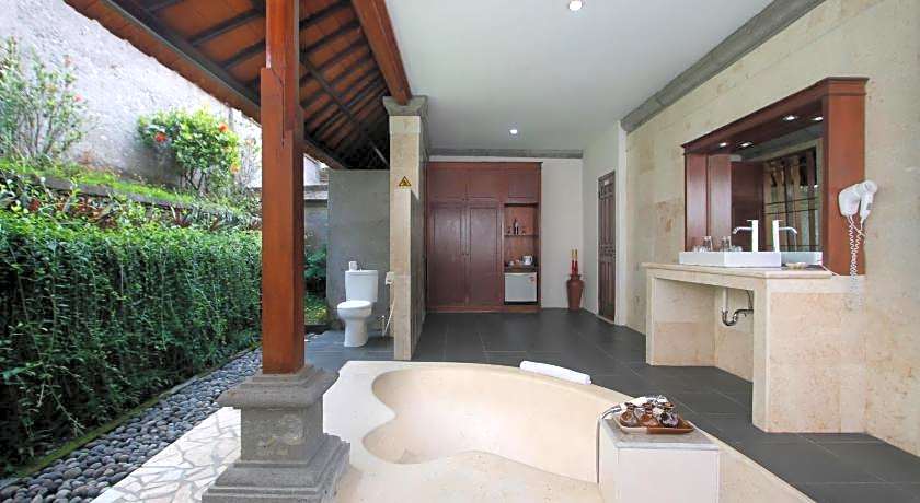 Santi Mandala Villa & Spa Hotel