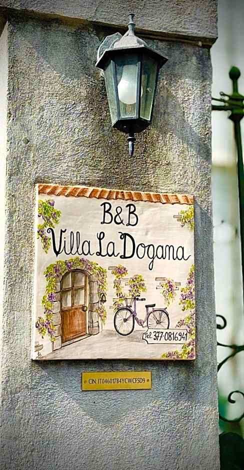 Villa La Dogana B&B di Charme - Historic Villa with a beautiful garden - private parking
