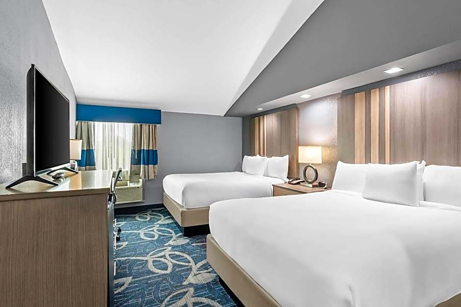Quality Inn Shawnee North I-40