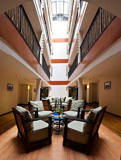 Hotel Sixty3