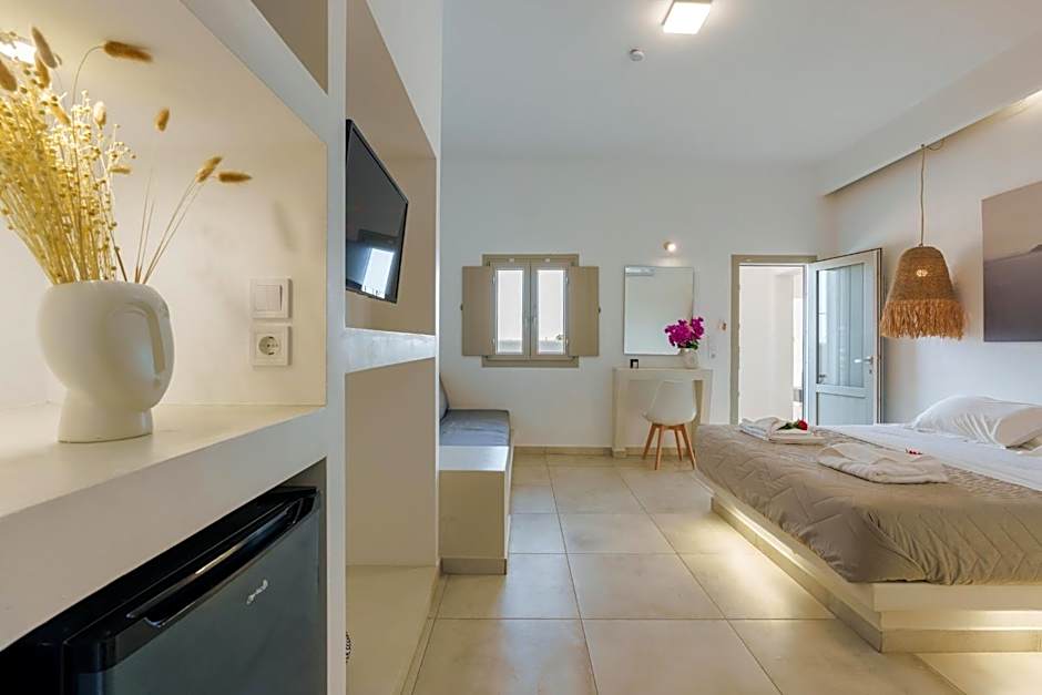 Sandy Villas – Perissa, UT