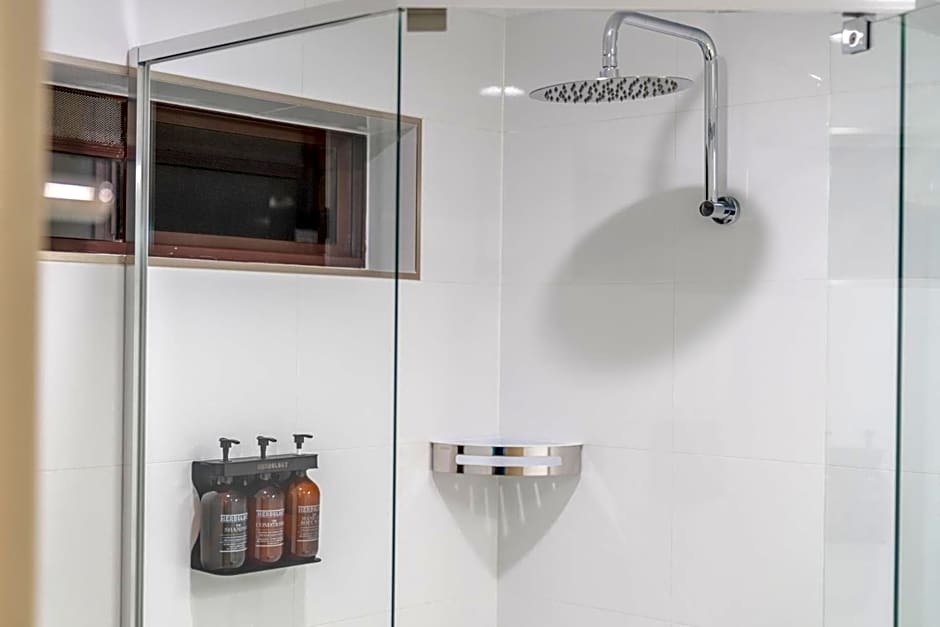 Byron Bay Side Central Motel