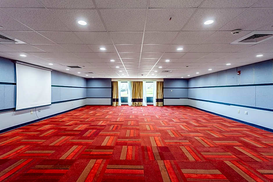 Aspire Hotel and Suites