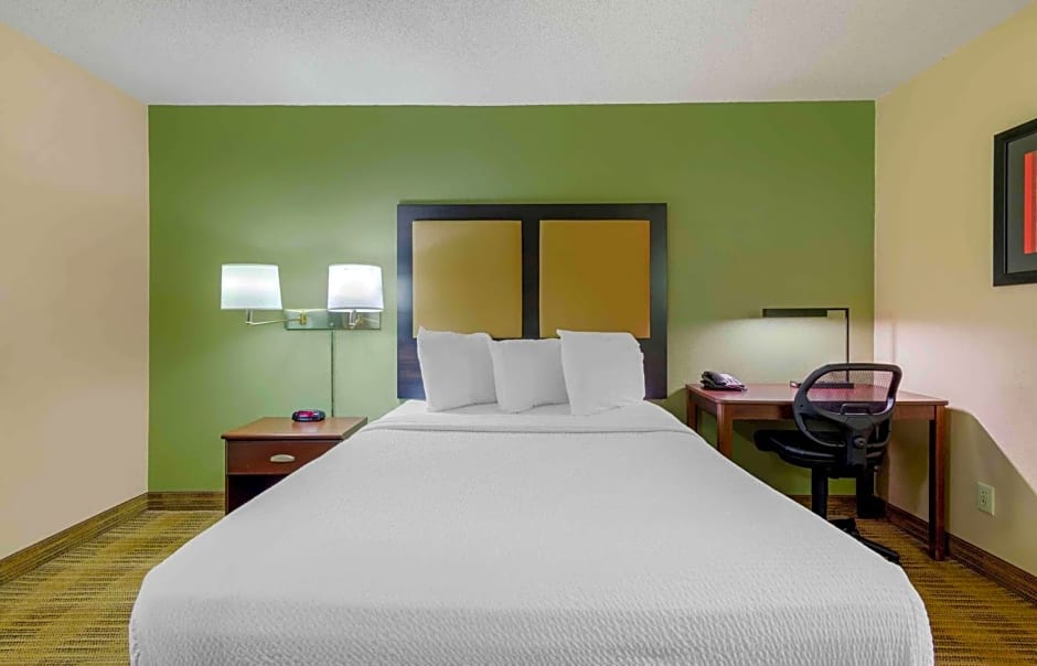 Extended Stay America Select Suites - Atlanta - Alpharetta - Rock Mill Rd.