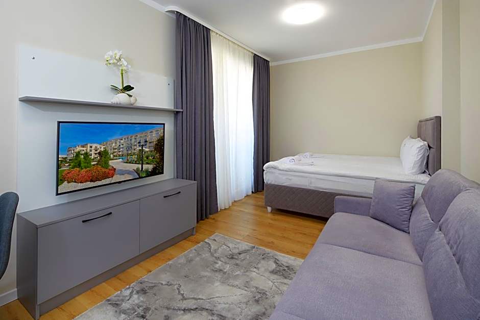 Bellicity Apart Complex