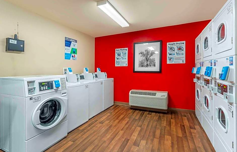 Extended Stay America Suites - Chicago - Woodfield Mall