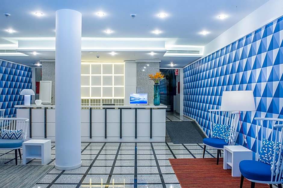 Terrace Mar Suite Hotel