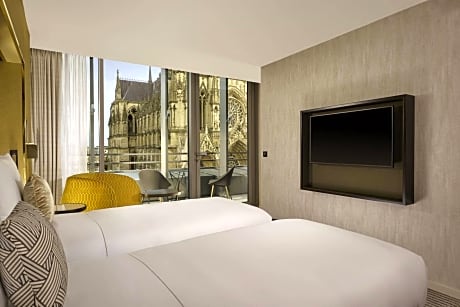 Executive Twin Room - Cathedrale view