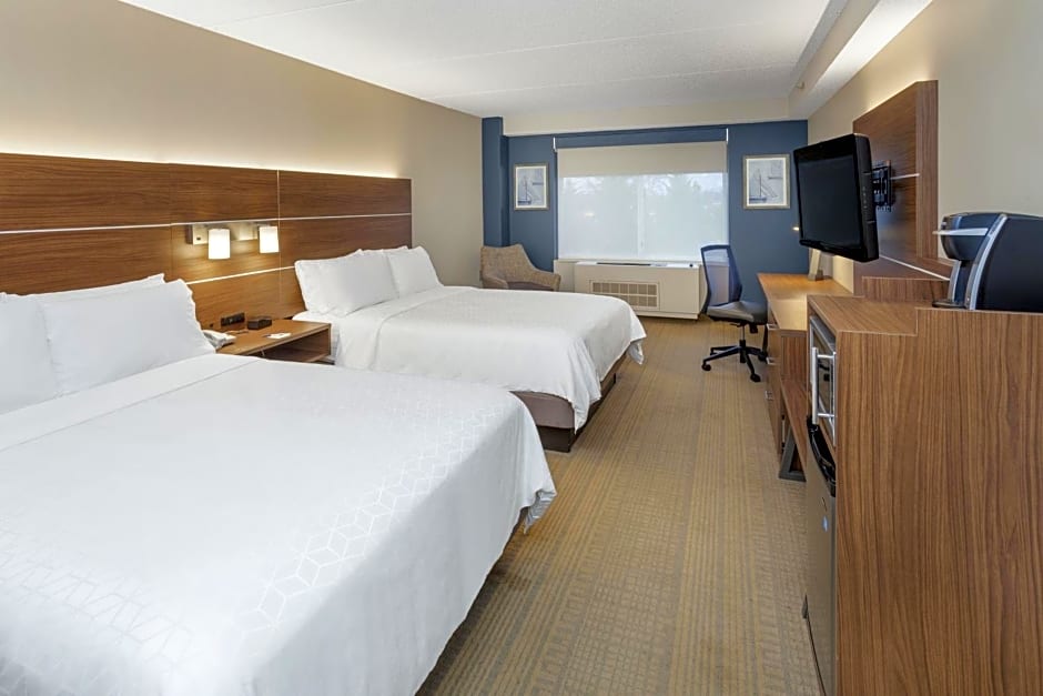 Holiday Inn Express Hotel & Suites East End By IHG