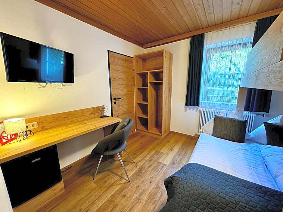 Pension Lederergütl - Jokercard & Parkplatz inkl