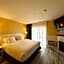 Monterey Bay Lodge