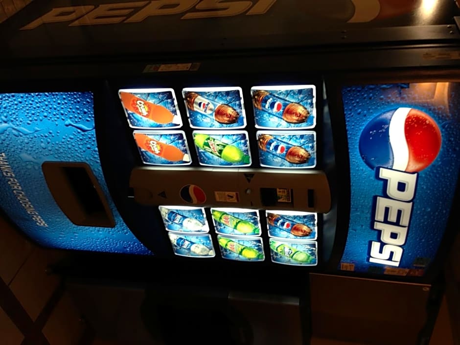 Super 8 by Wyndham Oklahoma City
