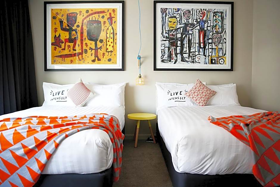 The Larwill Studio Melbourne - Art Series