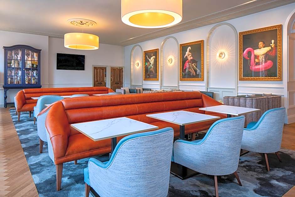 The Queen at Chester Hotel, BW Premier Collection